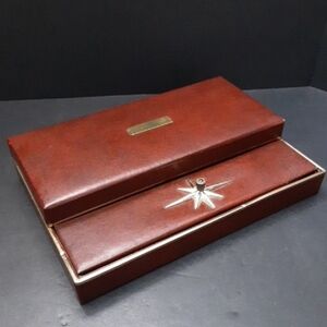 VGT, Babcock Men's Brown Leather/Velvet Cuff Link Jewelry Case.